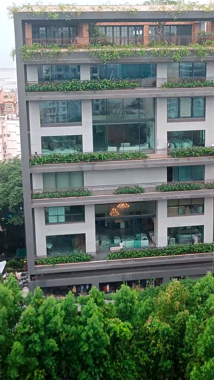 Luxury Builder Floors Under 4 Cr on Golf Course Extension Road