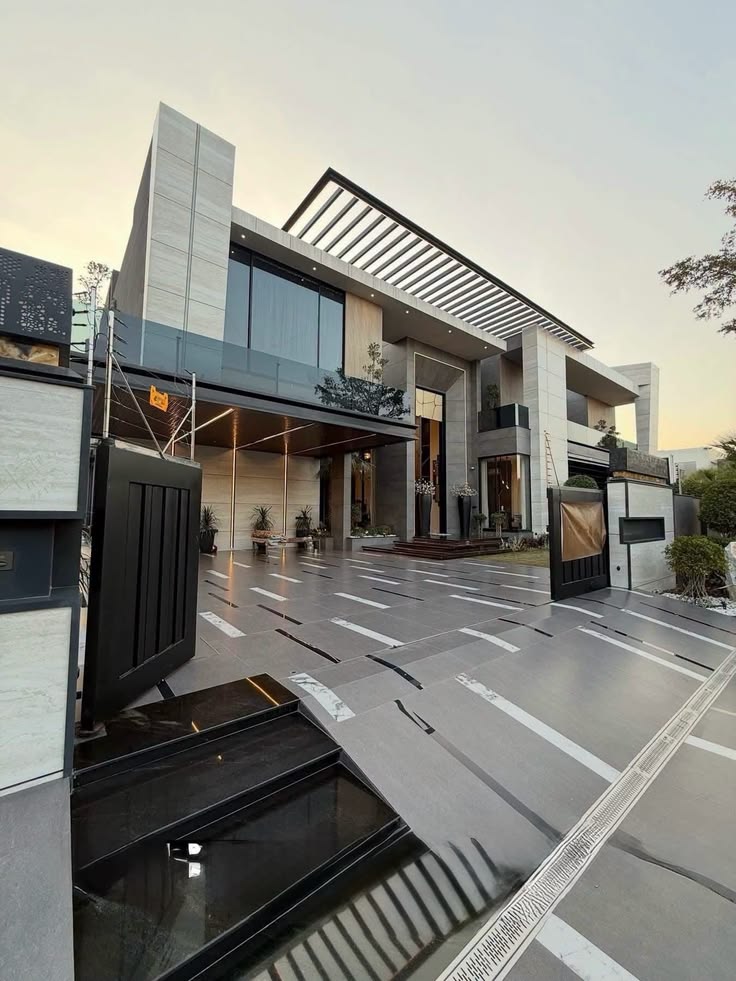 Top 10 Luxury Builder Floor Projects in Gurgaon You Must Visit